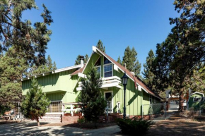 The Bear Whisperer-1631 by Big Bear Vacations